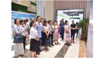 廣西高?；鶎狱h支部書記培訓班蒞臨博世科考察黨建工作