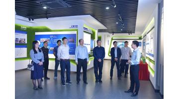 中國科協(xié)國際聯(lián)絡部副部長王慶林調研集團海智基地工作站運營情況