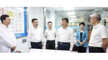 自治區(qū)人大常委會副主任方春明到博世科股份調(diào)研指導工作
